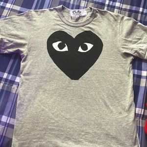 COMME des GARCONS PLAY Grey Heart T shirt New Never used